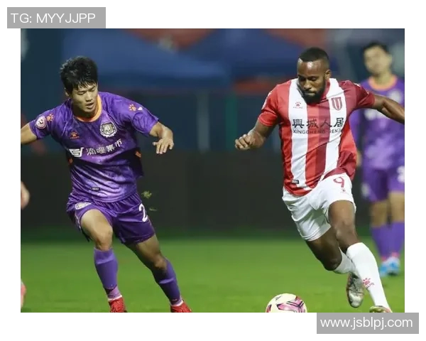 杭州足球队强势领跑杯赛积分榜64分稳居第一